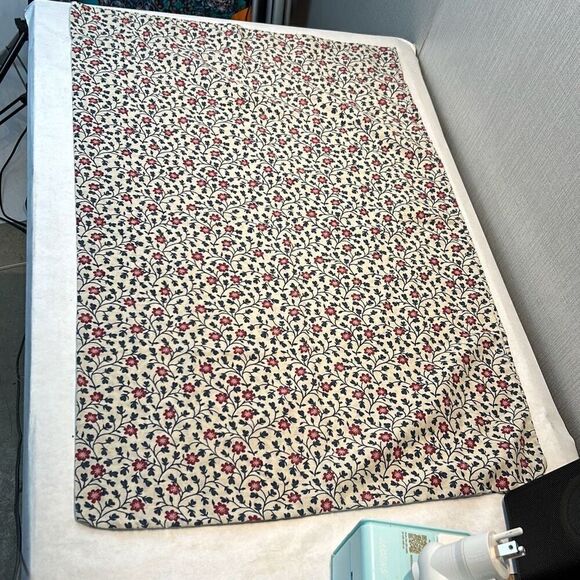 Vtg Handmade Pillowcases Pair Set 2 Standard Size Floral Country Living Prairie - Picture 4 of 7